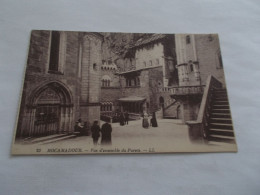 ROCAMADOUR ( 46 Lot )  VUE D ENSEMBLE DU PARVIS   ANIMEES - Rocamadour