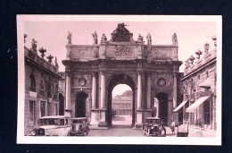 Cp, 54, Nancy, L'Arc De Triomphe, Vierge, Ed. V. Roeder, N° 52 - Nancy