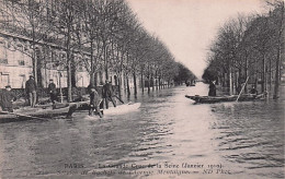 75 - Inondations De PARIS - 1910 -  Service De Bachots De L'avenue Montaigne - De Overstroming Van 1910