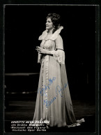 AK Opernsängerin Brigitte Henn-Prassek In Die Hochzeit Des Figaro, Mit Original Autograph  - Oper