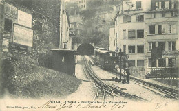 69 - Lyon - Funiculaire De Fourvière - Animée - Précurseur - Oblitération Ronde De 1902 - CPA - Voir Scans Recto-Verso - Autres & Non Classés