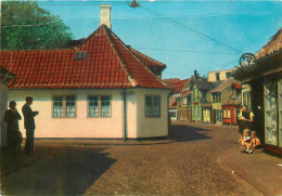 Danemark - Odense - H C Andersens House - Danmark - Etat Pli Visible - CPM - Voir Scans Recto-Verso - Danemark