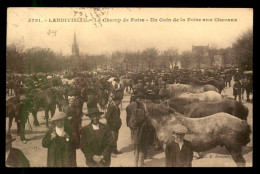 29 - LANDIVISIAU - LE CHAMP DE FOIRE - FOIRE AUX CHEVAUX - Landivisiau