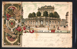 Lithographie Wien, Albrechtsplatz Mit Brunnen, Arrangement Mit Wappen  - Autres & Non Classés