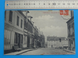 CPA De LYRE (Eure) Place Du Marché (n°3086, Photo, E. Pasquis, Laigle, Orne ; Devreux Edit. Lyre) - Other & Unclassified
