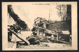 CPA Limoges, Troubles De Limoges Avril 1905, Barricade De La Vieille Route D`Aixe  - Limoges