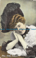 R167010 Miss Kitty Malone. Dover Street Studio. Fine Art Post Cards. Shureys Pub - Monde