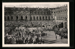 AK Stuttgart, 15. Deutsches Turnfest 1933, Bannerübergabe Im Hof Des Neuen Schlosses, N  - Autres & Non Classés