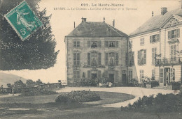 52 // REYNEL   Le Chateau    La Cour D Honneur Et La Terrasse   622 - Sonstige & Ohne Zuordnung