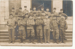 01 // BELLEY   Carte Photo / Groupe Militaires / Militaria - Belley