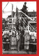 (RECTO / VERSO) BEAUVAIS EN 1963 - N° 474 - FETES JEANNE HACHETTE AVEC JEUNES FEMMES - FOKLORE BELLE FLAMME - FORMAT CPA - Beauvais