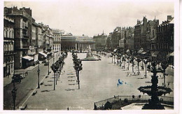 33  BORDEAUX   LES ALLEES  DE TOURNY ET LE  GRAND THEATRE      9X14 - Bordeaux