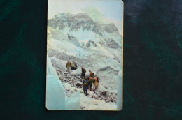 China Calendrier 6.8x9.8cm Everest Chomolungma Calendar 1976 Chine Himalaya Mountaineering Escalade Alpinisme - Petit Format : 1971-80