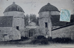 CPA (Yonne). GUERCHY, Les Tours Du Château - Autres & Non Classés