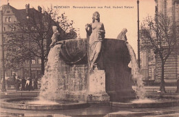 MUNCHEN -   Nornenbrunnen Von Prof Hubert Netzer - München