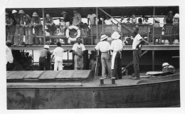 Photographie Photo Vintage Snapshot Afrique Africa Colonial Bateau Bac - Schiffe