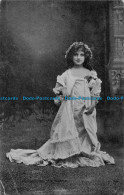 R167442 Ready For The Dance. The Star Series. G. D. And D. 1908 - Monde