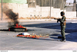 EVENEMENTS EN ISRAEL 29/09/96 N° 1 PHOTO DE PRESSE ANGELI - Guerra, Militari