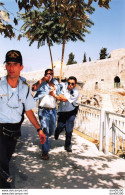 EVENEMENTS EN ISRAEL 29/09/96 N° 14 PHOTO DE PRESSE ANGELI - War, Military