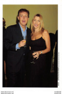 PAUL MACCARTNEY AMIE HEATHER MILLS SOIRRE D'HONNEUR POUR LE MAIRE DE NEW YORK A LONDRES AGENCE PRESSE ANGELI 27 X 18 CMS - Célébrités