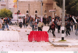 AFFRONTEMENTS ENTRE LE TSAHAL ET DES PALESTINIENS A HAR HOMA MARS 1997 PHOTO DE PRESSE ANGELI N° 3 - Krieg, Militär