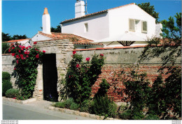 MAISONS DE STARS A L'ILE DE RE MAISON DE LIONEL JOSPIN CET ETE PHOTO DE PRESSE ANGELI - Places