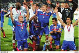 FOOTBALL VICTOIRE DE LA FRANCE SUR L'ITALIE FINALE EURO 2000 A ROTTERDAM N° 1 PHOTO DE PRESSE ANGELI - Sports