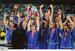 FOOTBALL VICTOIRE DE LA FRANCE SUR L'ITALIE FINALE EURO 2000 A ROTTERDAM N° 6 PHOTO DE PRESSE ANGELI - Sports