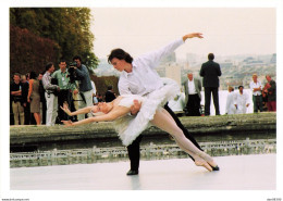 LES DANSEURS NICOLAS LERICHE ET CLAIRE MARIE OSTA  AU LOUIS VUITTON CLASSIC 2003 PHOTO DE PRESSE ANGELI - Célébrités