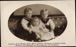 CPA Erbprinz Ernst August Von Braunschweig Lüneburg, Georg Wilhelm, Princesse Friederike Luise - Familles Royales
