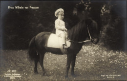 CPA Prince Wilhelm Von Prusse Auf Einem Pony, PH Berlin 2081 - Koninklijke Families