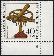 1090 Jugend Optische Instrumente 40+20 Pf ** FN2 - Unused Stamps