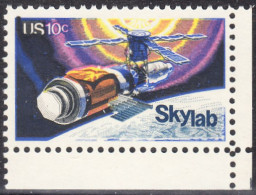 !a! USA Sc# 1529 MNH SINGLE From Lower Right Corner - Skylab - Unused Stamps