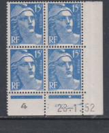 France N° 886 XX  Marianne  Gandon 12 F. Outrermer En Bloc De 4 Coin Daté Du 28 . 1 . 52 , 1  Point Blanc Ss Cha., TB - 1940-1949