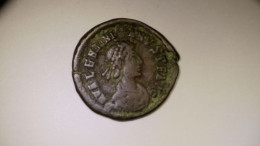 Monnaie Romaine AE  - Centenionalis / Nummus: 1.4cm/ 0.9g - A IDENTIFIER - Province