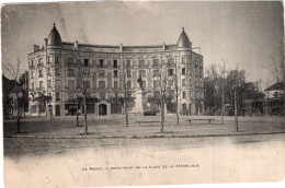 LE RAINCY , Rond-Point De La Place De La République - Le Raincy