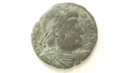 Monnaie Romaine AE  - Centenionalis / Nummus: 1.6cm/ 2.4g - A IDENTIFIER - Provinces Et Ateliers