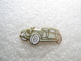 PIN'S      SAGGAY   ROLLS ROYCE  PHANTOM II Email Grand Feu  SAGGAY - Autres & Non Classés