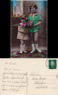 Mächen Mit Geburtstagsgaben (Fotomontage Coloriert) Ansichtskarte 1929 - Anniversaire