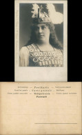 Ansichtskarte  Frau In Rüst-Kleidung, Bühne Theater Schauspielerin 1901 - Personnages