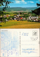 Ansichtskarte Berge Panorama, Kirche, Häuser, Feld 1977 - Autres & Non Classés