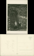 Foto  Frauen In Der Burgruine 1928 Privatfoto - Personnages
