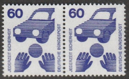 BRD: 1971, Mi. Nr. 701 A, Waagr. Paar, Freimarke: Unfallverhütung: 60 Pfg. Verkehrssicherheit, Ball Vor Auto.   **/MNH - Unused Stamps