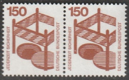 BRD: 1972, Mi. Nr. 703 A, Waagr. Paar, Freimarke: Unfallverhütung: 150 Pfg. Absicherung.   **/MNH - Unused Stamps