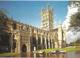 GLOUCESTER CATHEDRAL, GLOUCESTERSHIRE, ENGLAND. UNUSED POSTCARD  Nd5 - Eglises Et Couvents