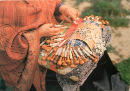 Métiers - Artisanat - Dentelle - Un Carreau De Dentellière Du Velay - Folklore - CPM - Voir Scans Recto-Verso - Craft