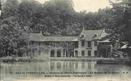 78 - Versailles - Hameau Du Petit Trianon - Maison De La Reine - CPA - Voir Scans Recto-Verso - Versailles