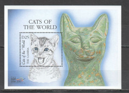 Gambia - 2000 - Cats Of The World - Yv Bf 476 - Domestic Cats