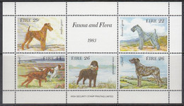 IRLAND  Block 4, Postfrisch **, Irische Hunde, 1983 - Blokken & Velletjes