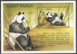 Gambia - 1997 - Mammals: Panda - Yv Bf 324A - Andere & Zonder Classificatie